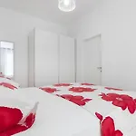 Vesna By Interhome *