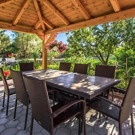 Apartment Apartmani Vesna Grebastica By Interhome * Grebaštica