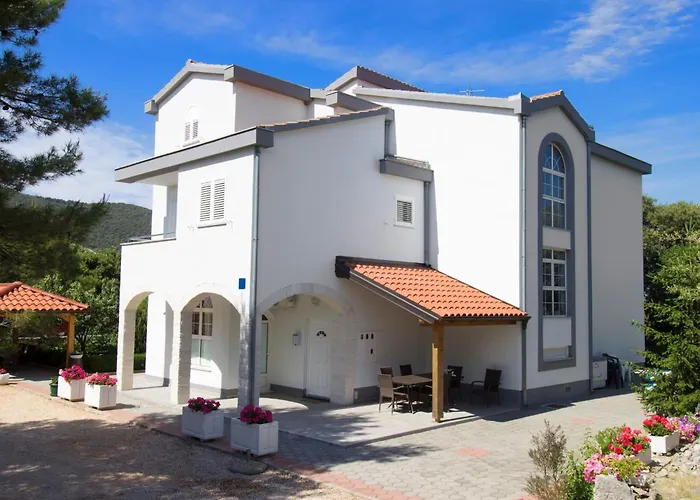 Apartment Apartmani Vesna Grebastica By Interhome * Гребастика